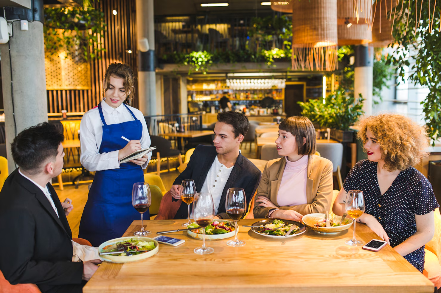 larger restaurants (2)