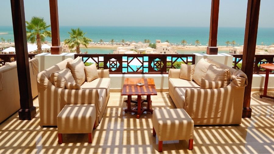 Benefits of Choosing Local Suppliers Over Imports