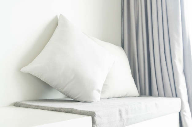 Impruve White Pillows