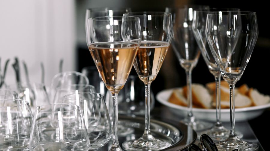 Glassware Suppliers in UAE for Hotels & Restaurants