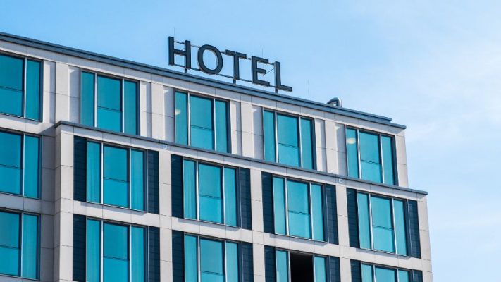 Meeting the High Standards of UAE Luxury Hotels