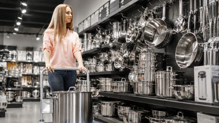 Key Factors to Choose the Right Restaurant Equipment